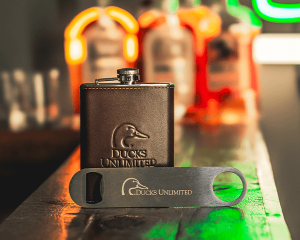 Special Edition Ducks Unlimited Barware Set